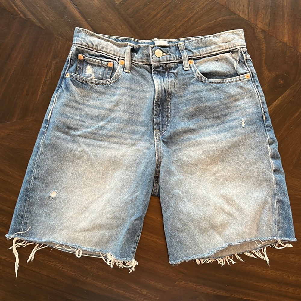 Gap shorts